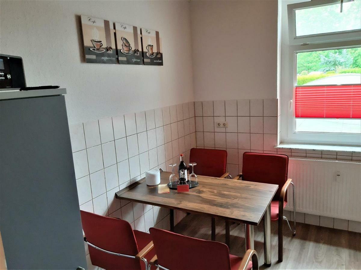 Hotel Fabrice Bad Klosterlausnitz Buitenkant foto